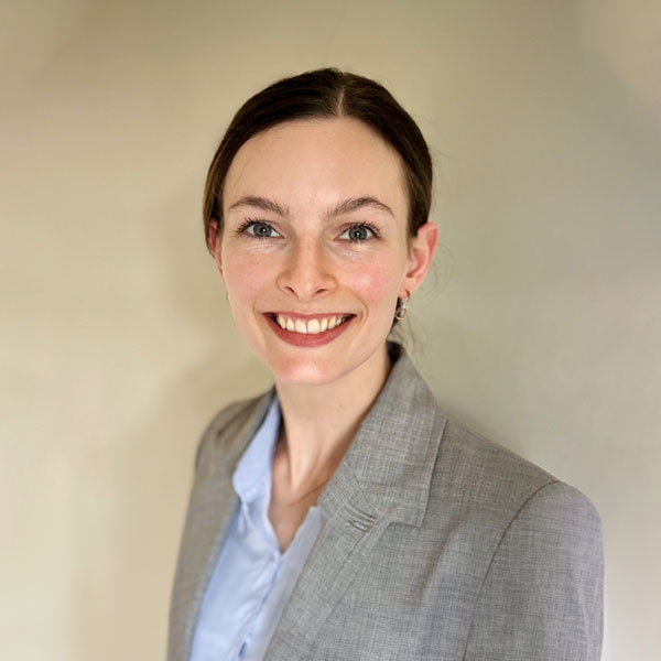 Dr Holly Sexton
